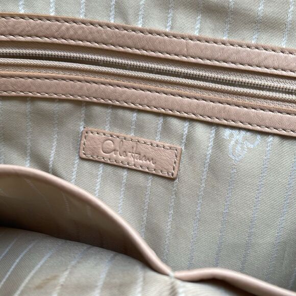 Cole Haan Large Leather Hand Bag with Shoulder Strap. Beige. - Picture 9 of 10